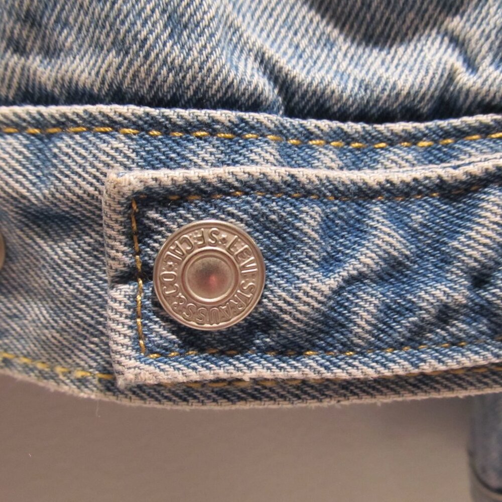 Levis Women's Original Trucker Jacket Denim Sherpa Lining Shine Theory LargeNWT - Picture 5 of 7